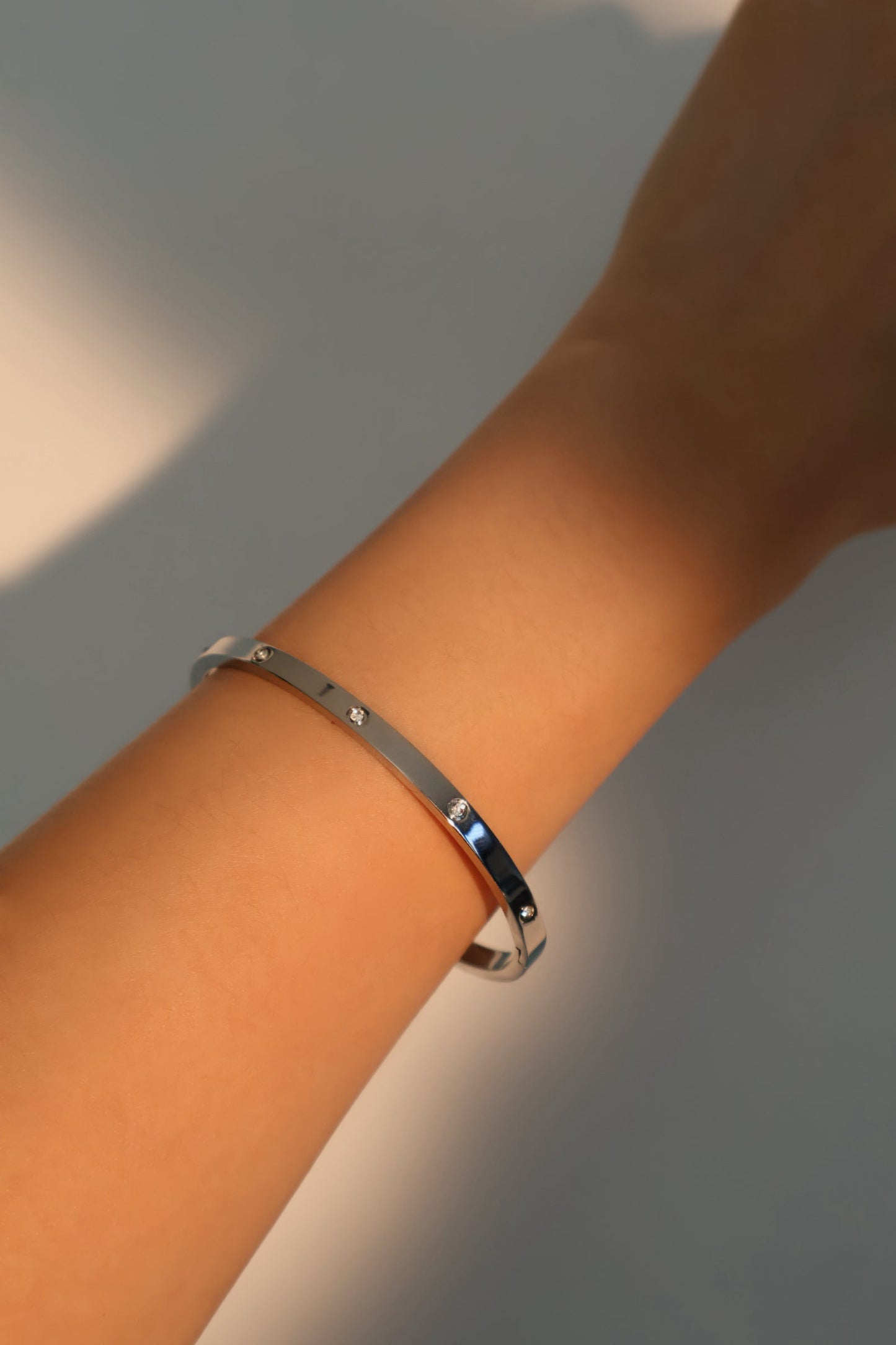 Pulsera de acero inoxidable con diamantes