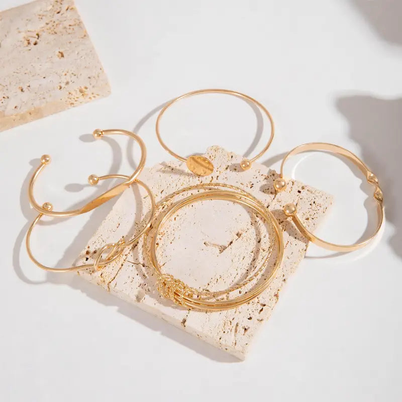 Set de pulseras de elegancia trenzada