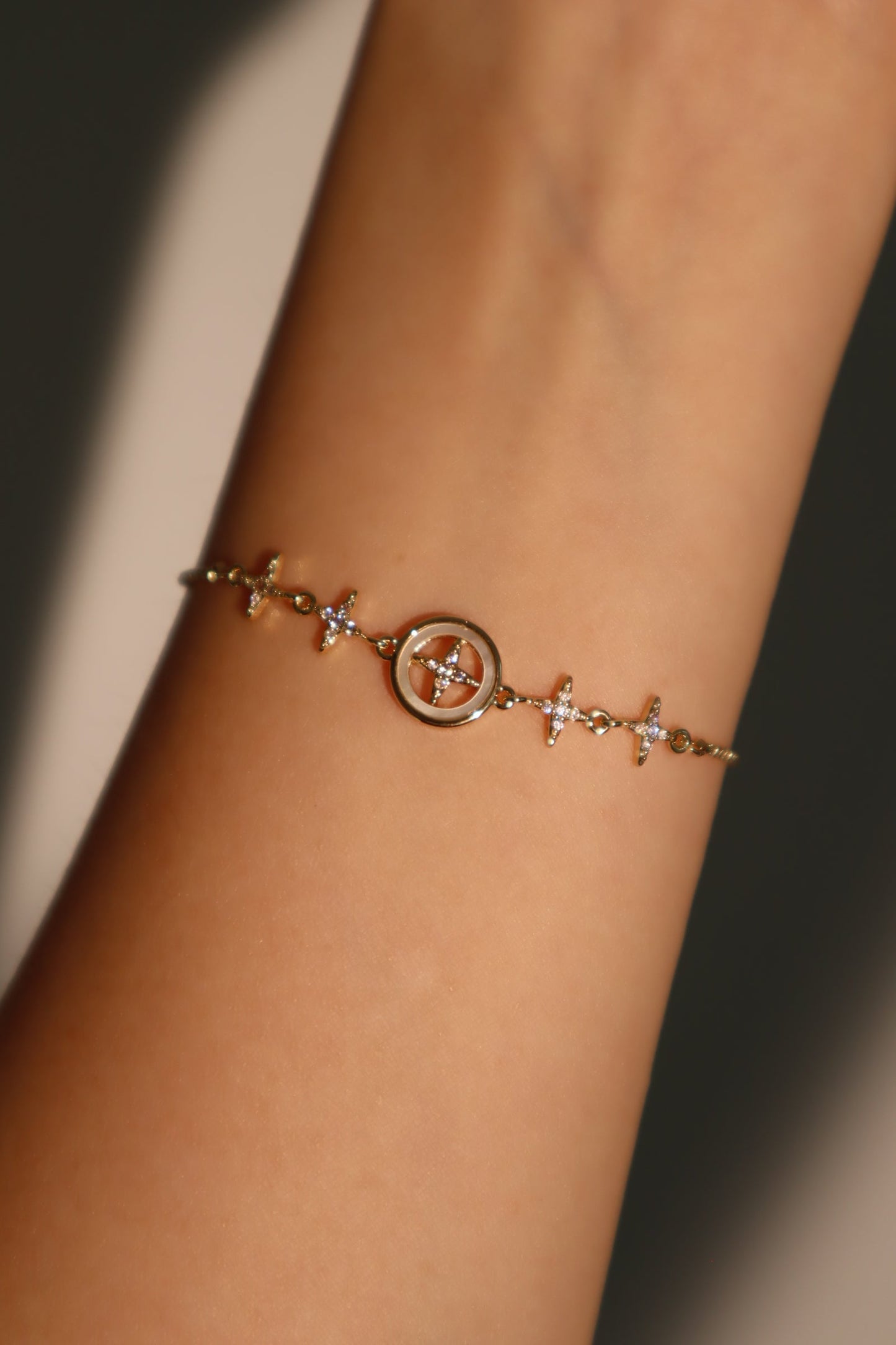 Pulsera con estrella polar en diamantes