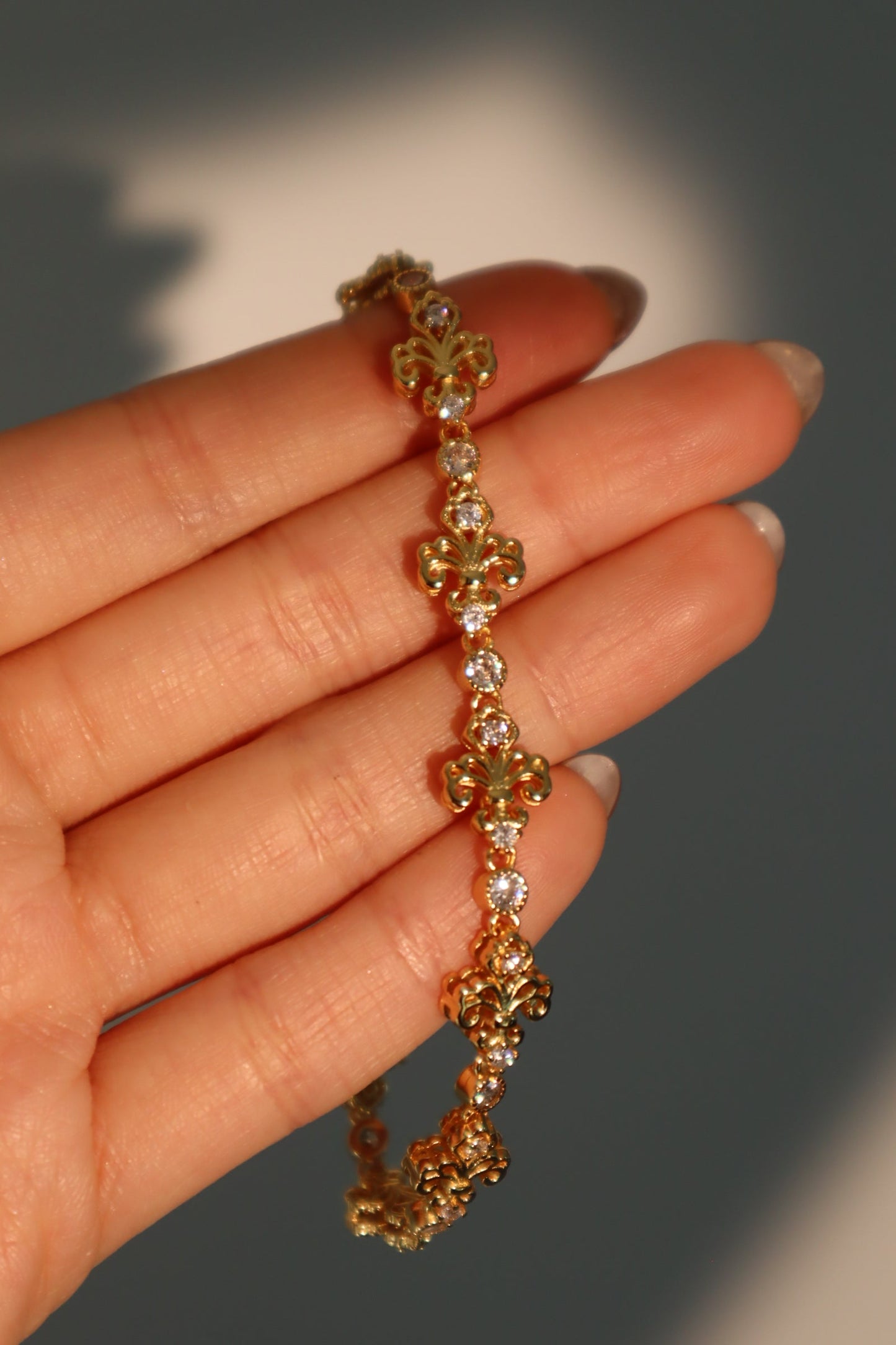 Pulsera Iris con múltiples diamantes