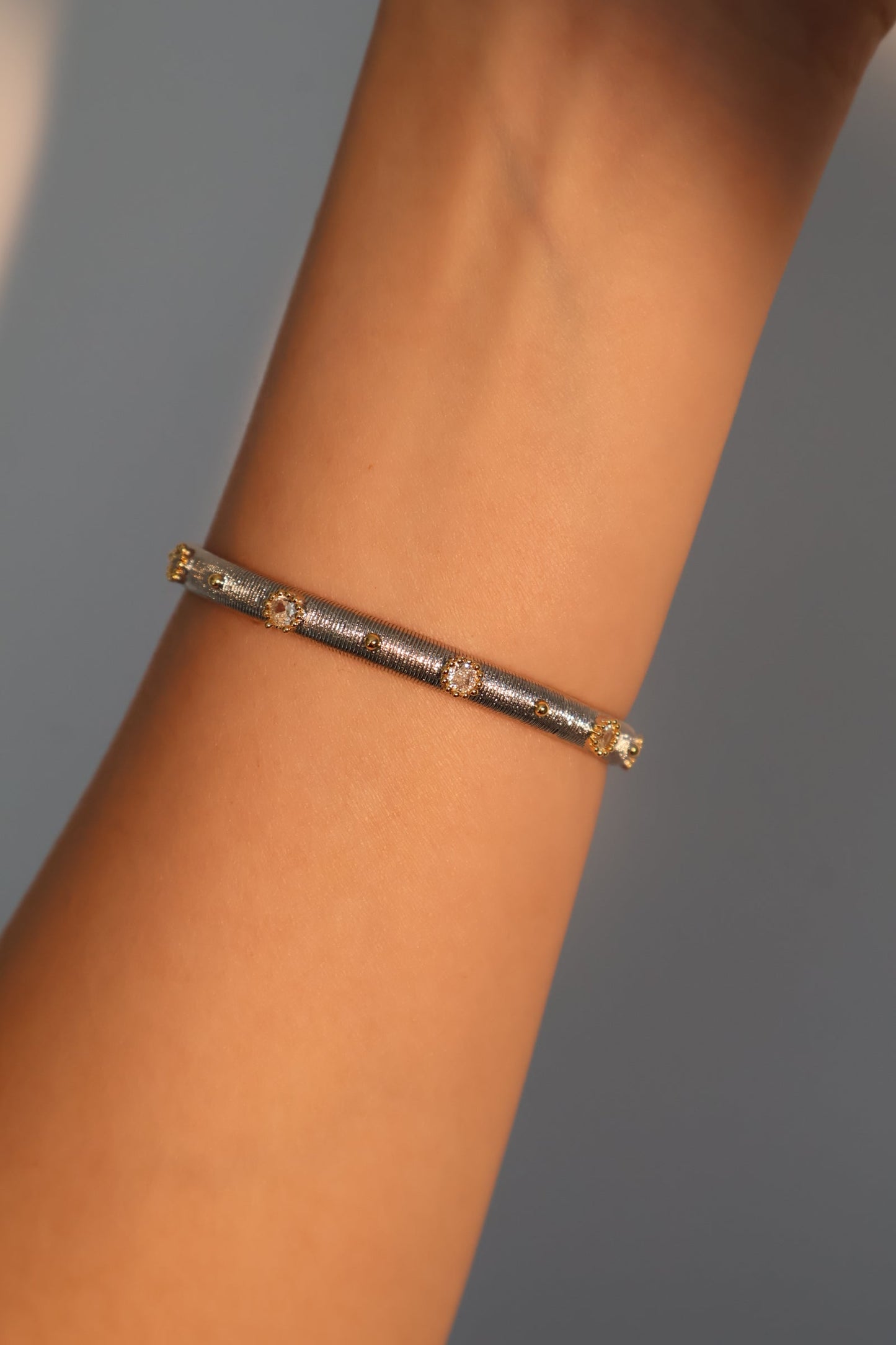 Pulsera Órbita de Oro