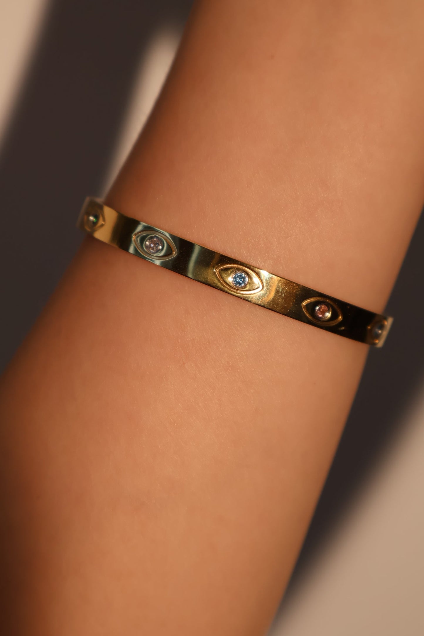 Pulsera de acero inoxidable multicolor contra el mal de ojo
