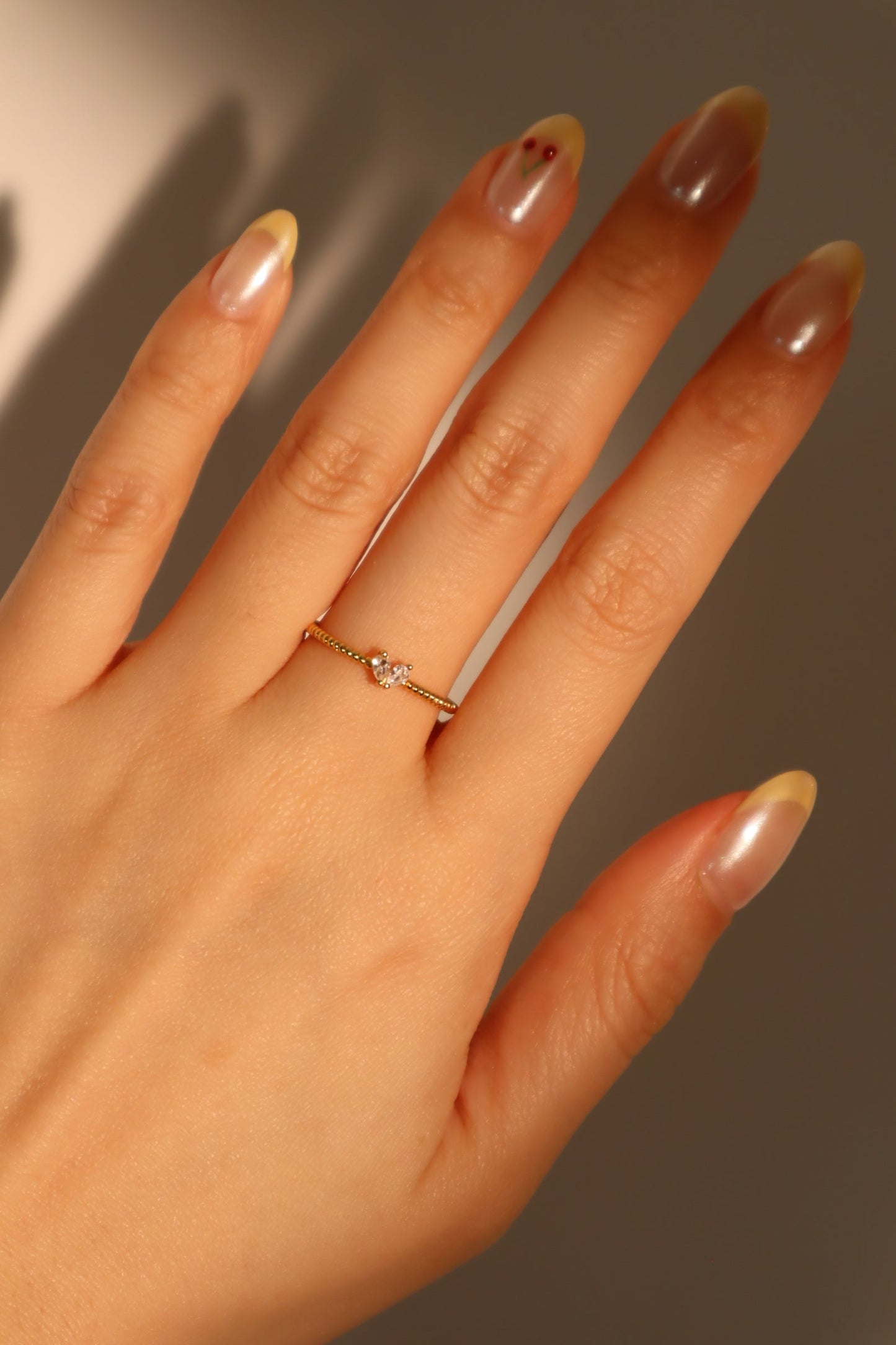 Anillo de corazón de diamantes
