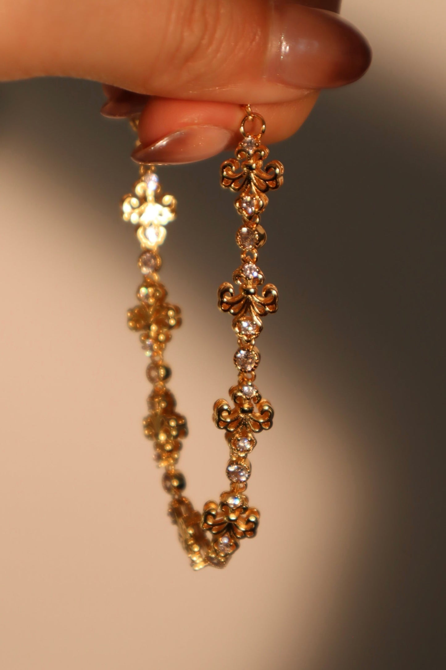 Pulsera Iris con múltiples diamantes