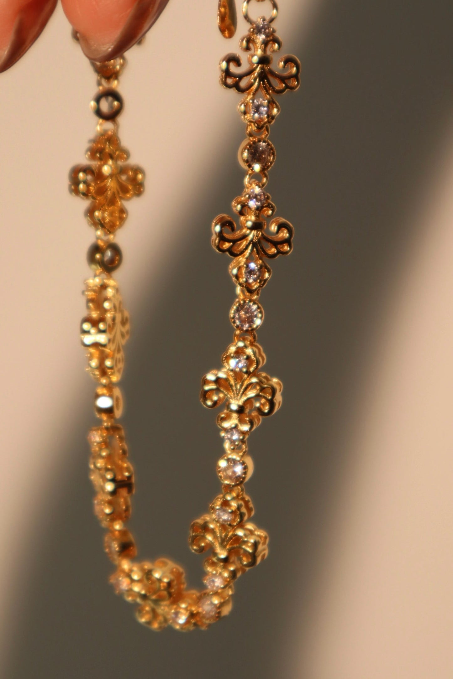 Pulsera Iris con múltiples diamantes