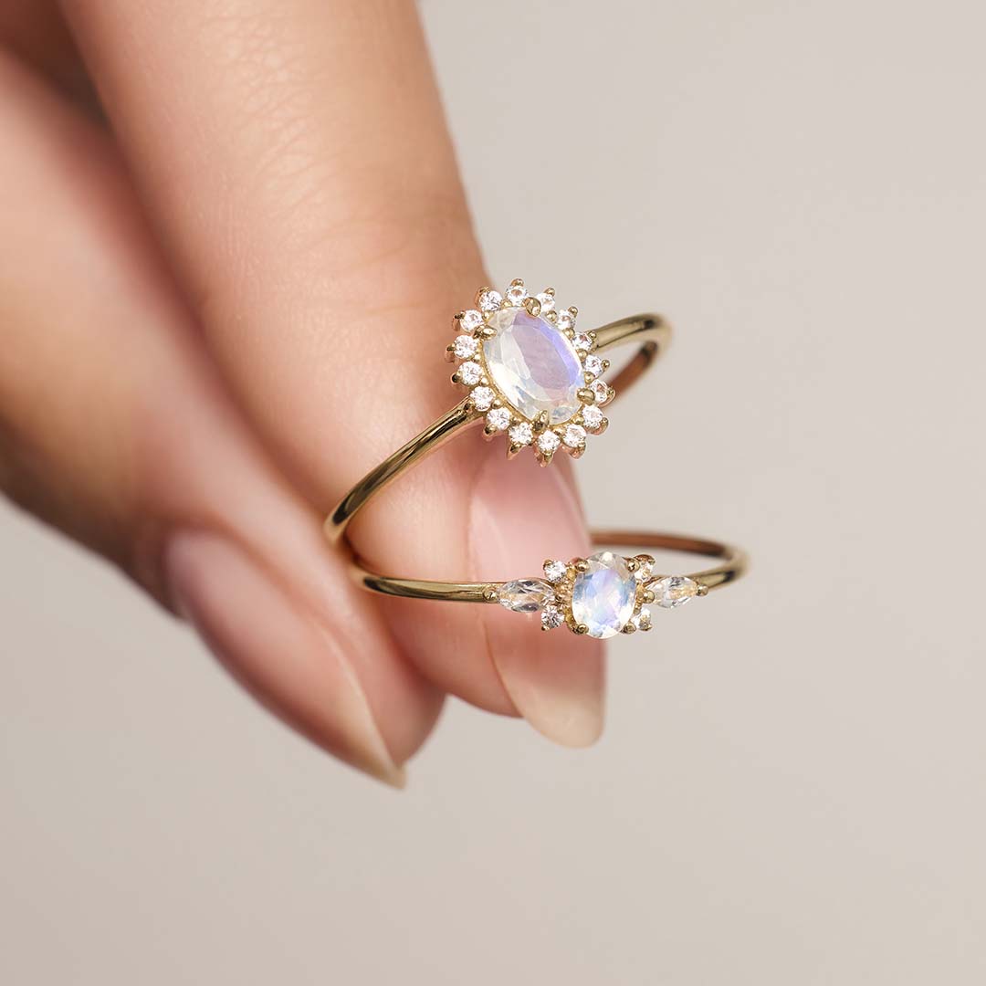 Anillo de la musa de piedra de luna