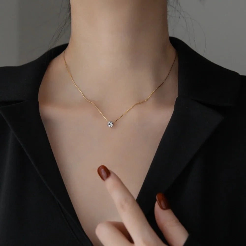 Collar de piedras de moissanita Cléa