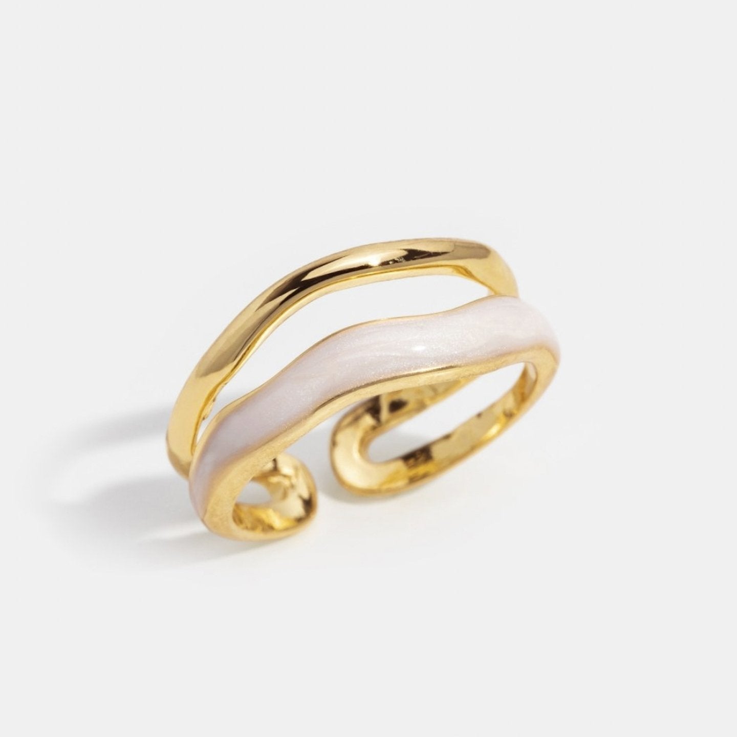 Anillo Dorado Sahara en Capas