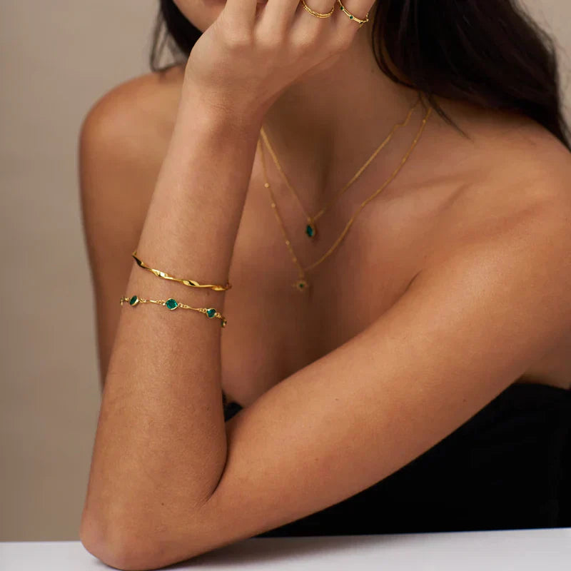Pulsera de Cadena con Eslabones de Esmeralda