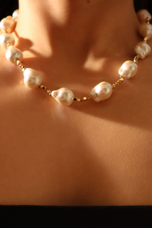 Collar de perlas barrocas múltiples