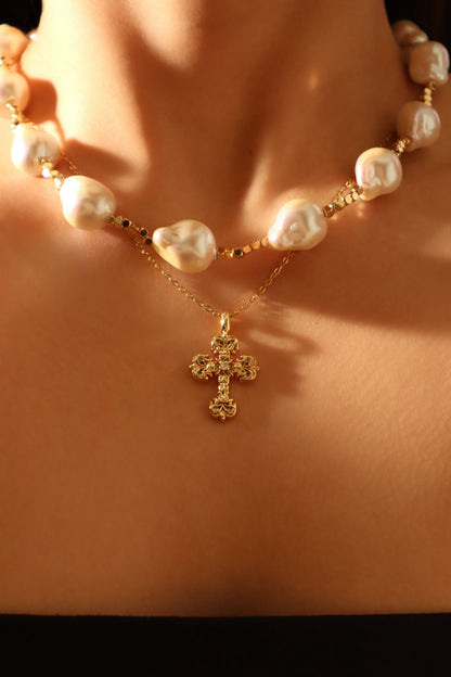 Collar de perlas barrocas múltiples