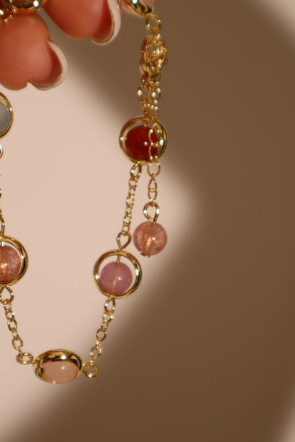 Pulsera con piedras de luna multicolores