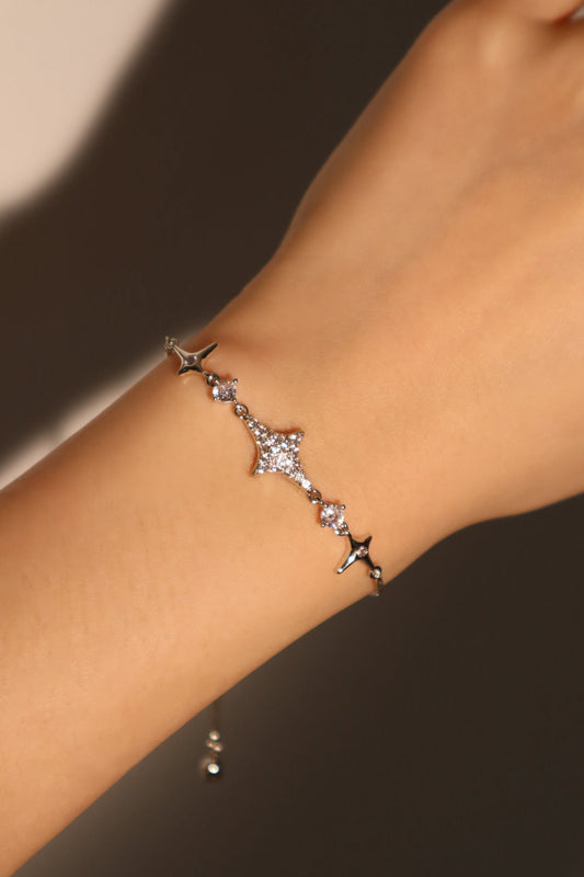 Pulsera con estrella polar de diamantes múltiples
