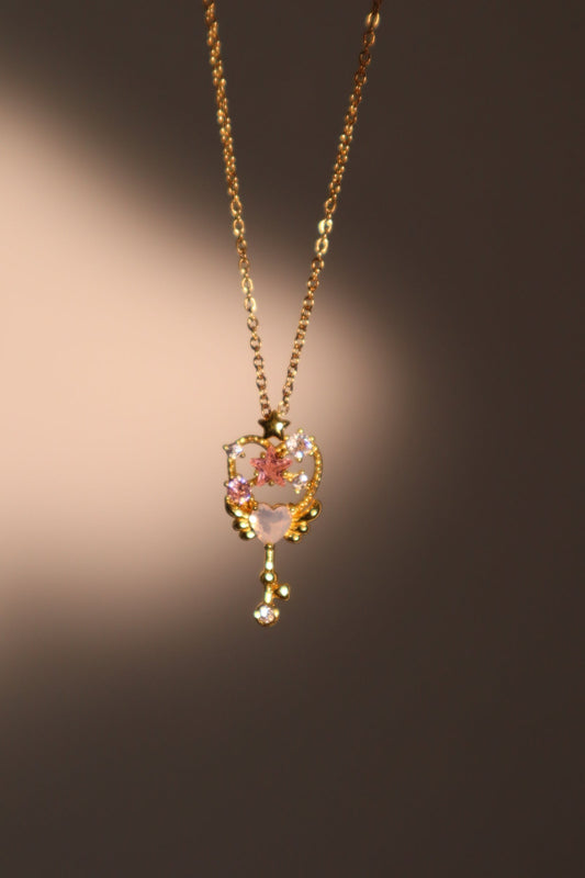 Collar con llave mágica