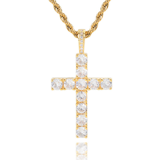 Collar de cruz de moissanita