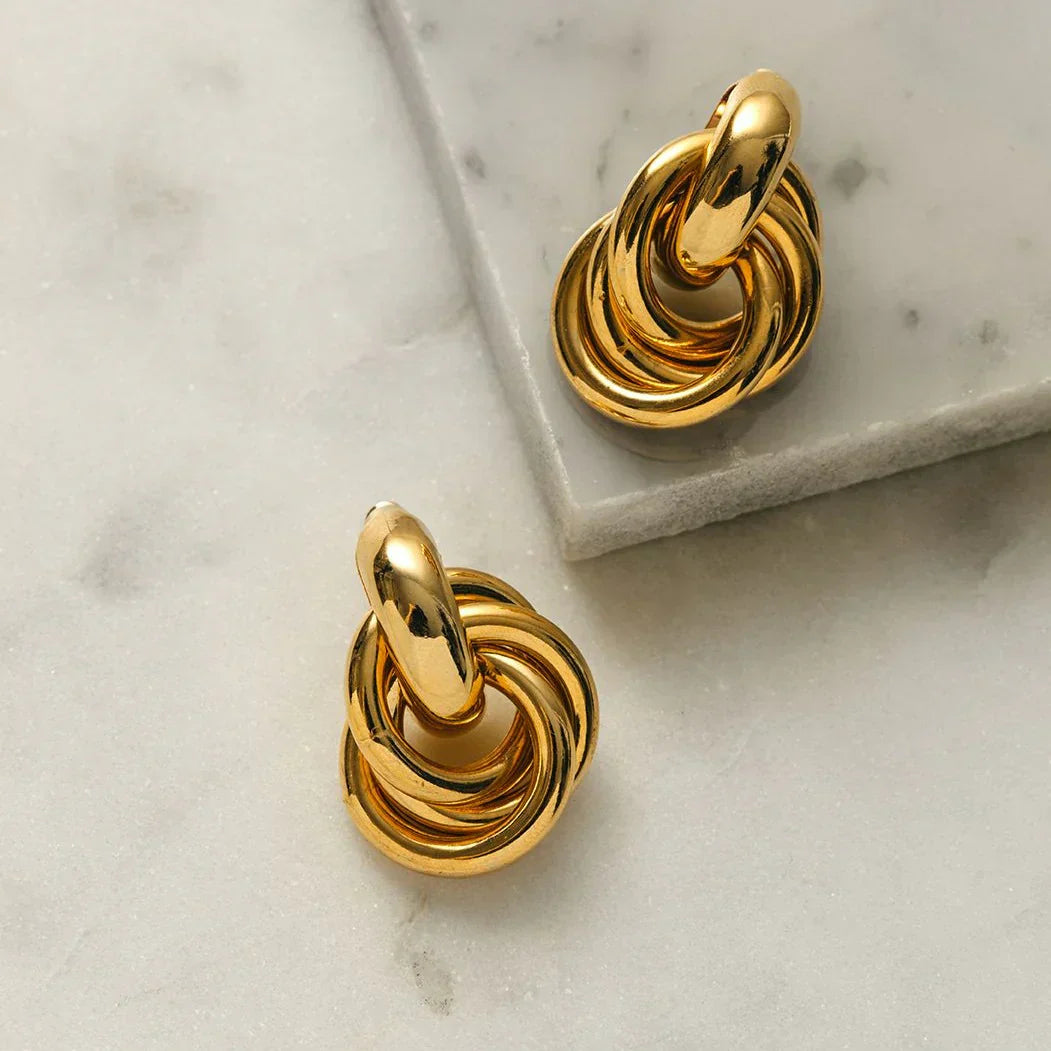 Pendientes entrelazados Statement