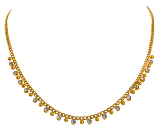 Collar con perlas redondas multifaceta
