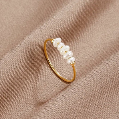 Anillo Clásico con Perla de Agua Dulce
