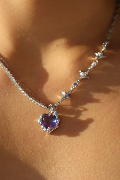 Collar de corazón difuminado