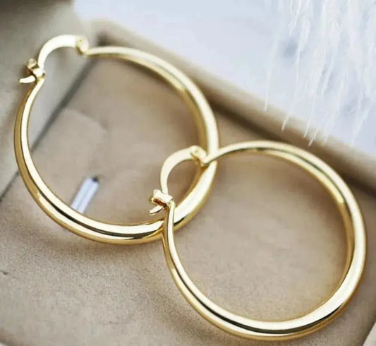 Pendientes de aros grandes en oro
