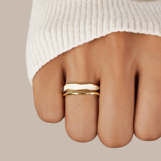 Anillo Dorado Sahara en Capas
